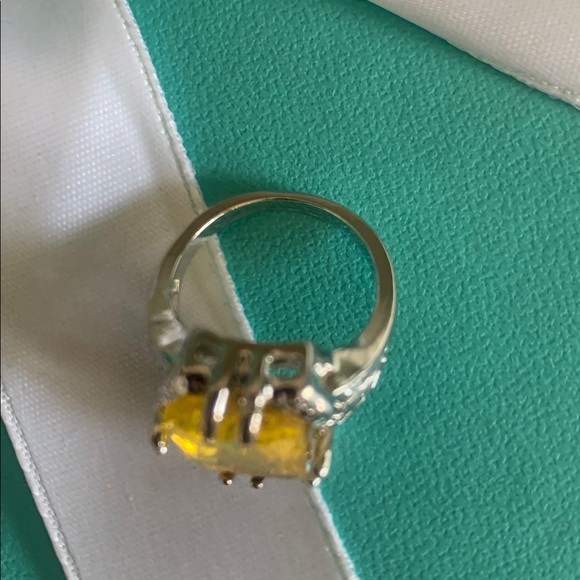 Yellow Gemstone Cocktail Ring - Women's Silver-Tone Fashion Ring size 6 328 - Picture 3 of 6